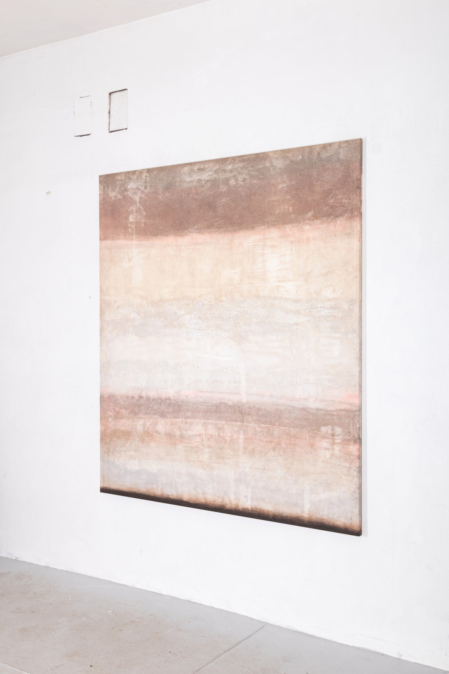 No. 25 - 70 (145 x 165 cm || 47.1 x 65 in)