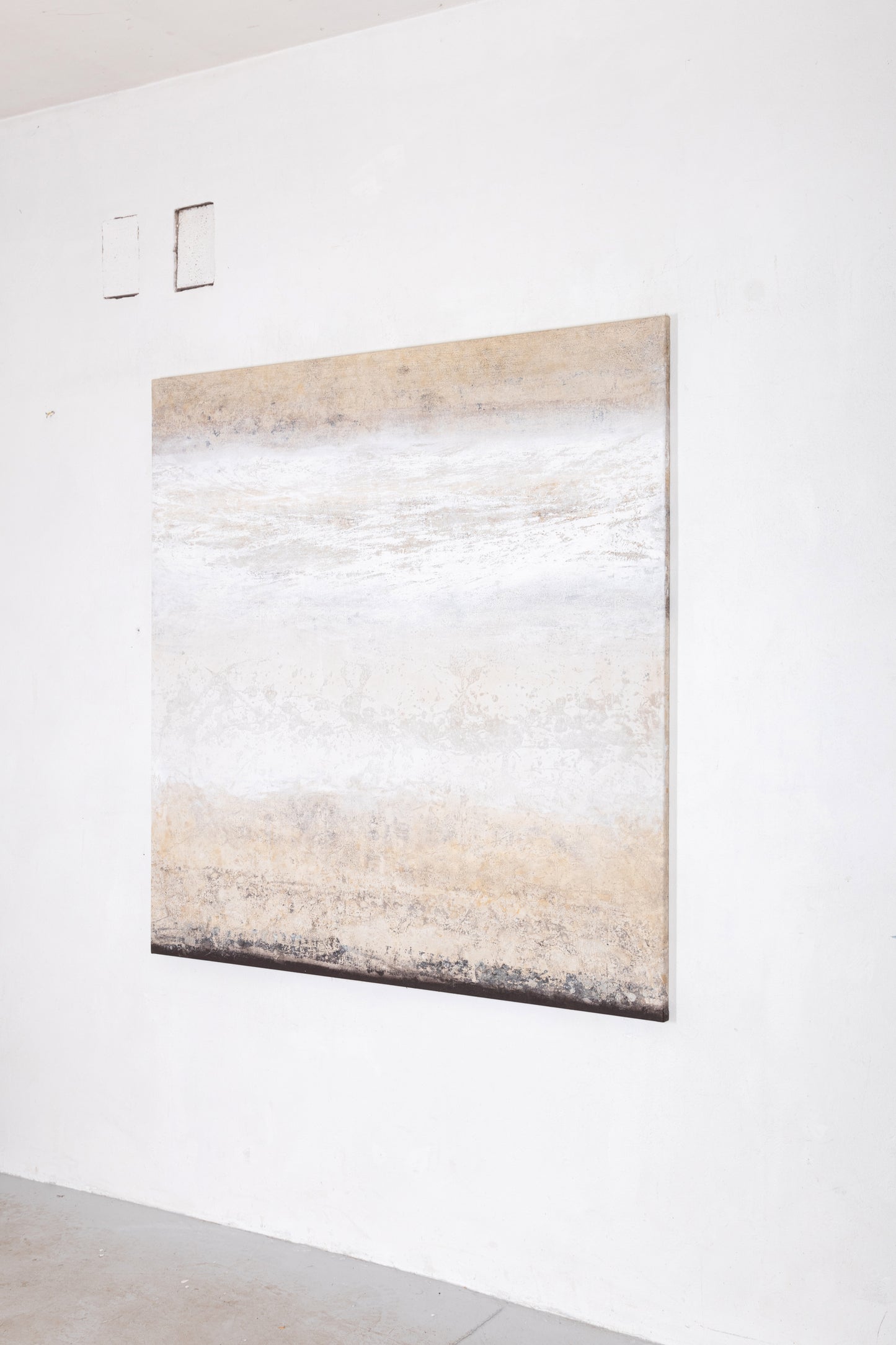 No. 25 - 72 (140 x 145 cm || 55.1 x 57.1 in)